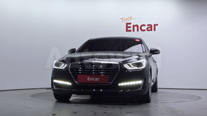Genesis EQ900 2017 — 3