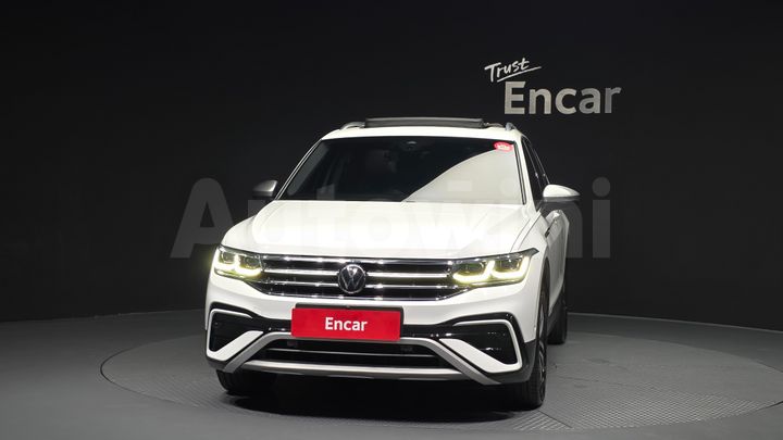 Volkswagen Tiguan 2022 — 3