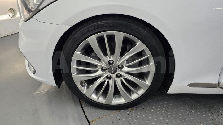 Genesis G80 2019 — 5
