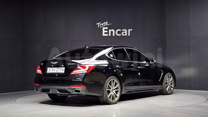 Genesis G70 2019 — 2