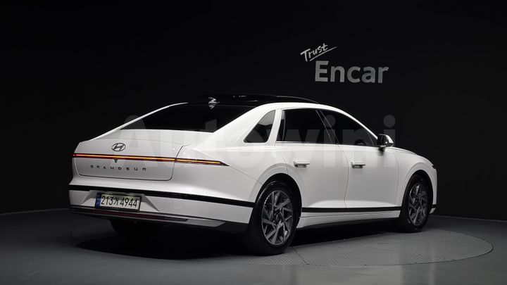 Hyundai Grandeur 2023 — 2
