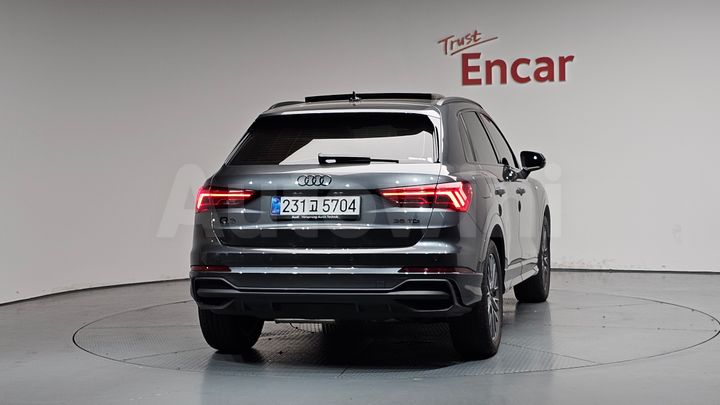 Audi Q3 2025 — 3