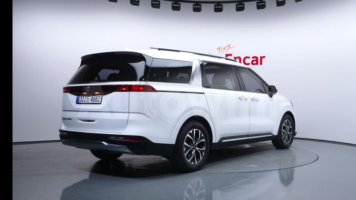 Kia Carnival 2021 — 2