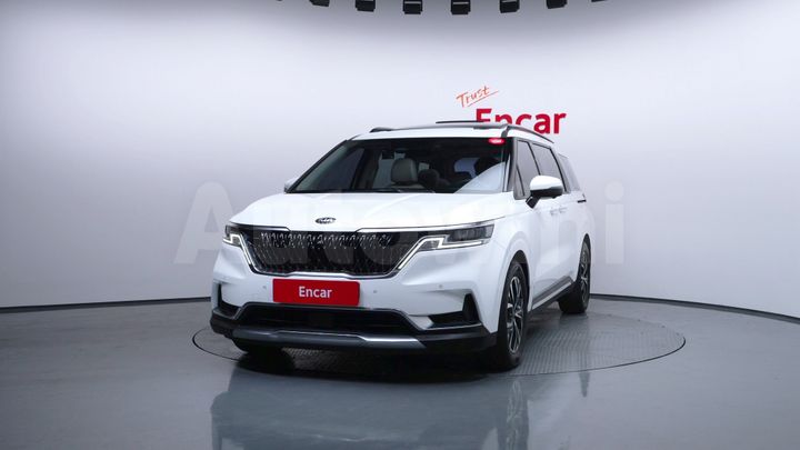 Kia Carnival 2021 — 3