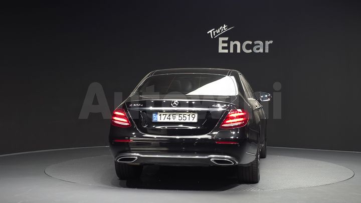 Mercedes-Benz E Class 2020 — 4