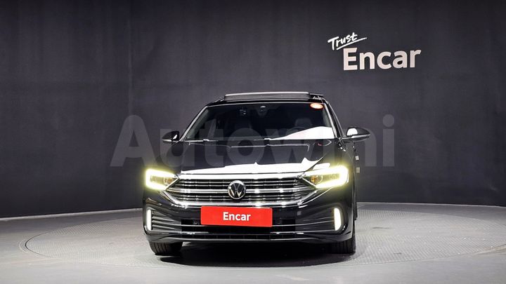 Volkswagen Jetta 2024 — 3