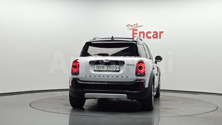 Mini Countryman 2018 — 3
