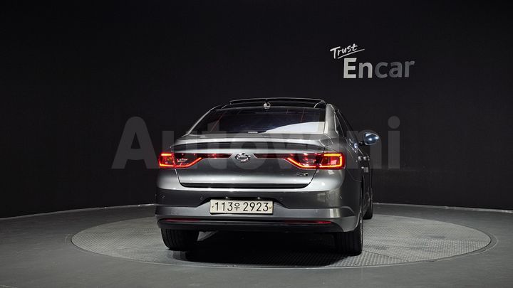 Renault SM6 2016 — 4