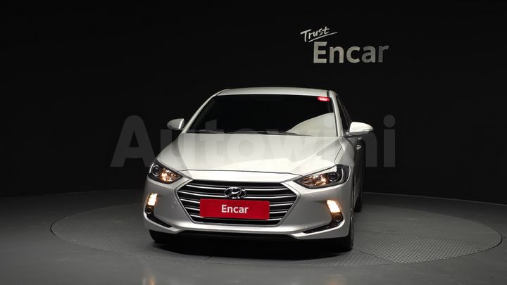 Hyundai Avante 2017 — 3