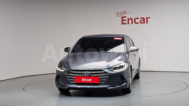 Hyundai Avante 2017 — 3