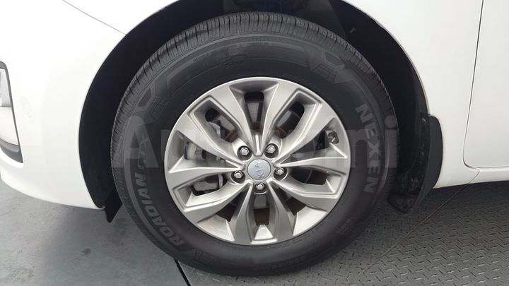 Kia Carnival 2020 — 5