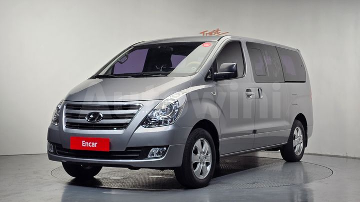 Hyundai Starex 2016 — 2
