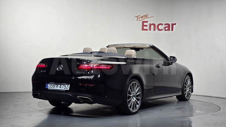 Mercedes-Benz E Class 2021 — 2