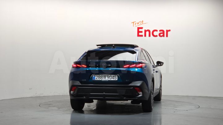 Peugeot 408 2025 — 4