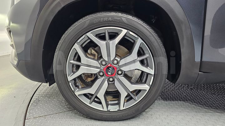 Kia Seltos 2022 — 5
