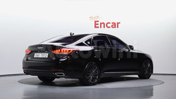Hyundai Genesis 2016 — 2
