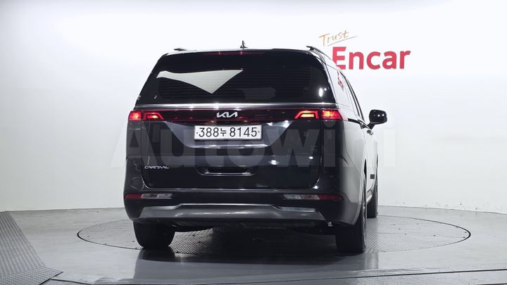 Kia Carnival 2023 — 4