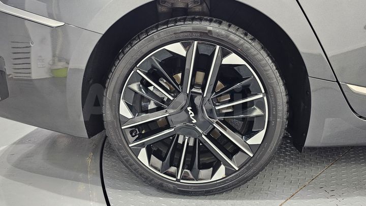 Kia K8 2025 — 5