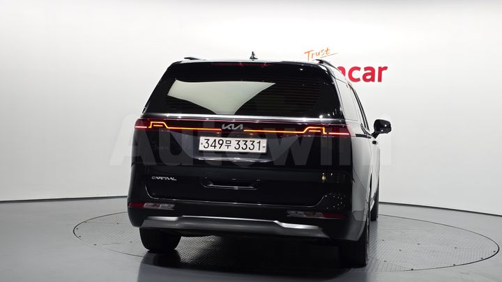 Kia Carnival 2023 — 4