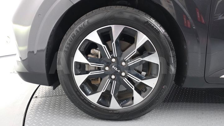 Kia Carnival 2023 — 5