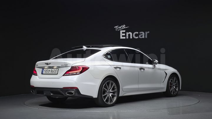 Genesis G70 2019 — 2