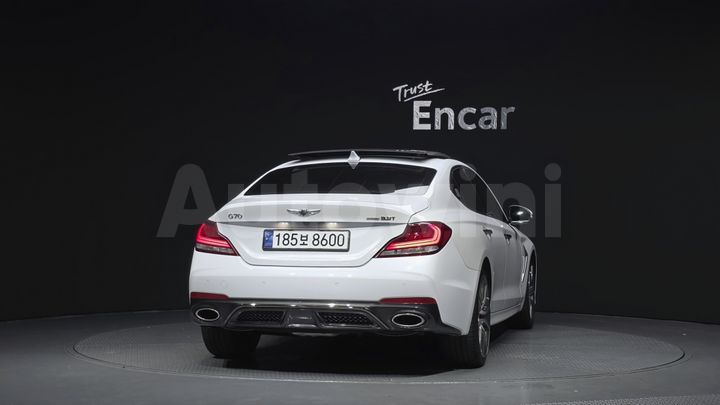 Genesis G70 2019 — 4