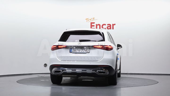 Mercedes-Benz GLC Class 2024 — 4