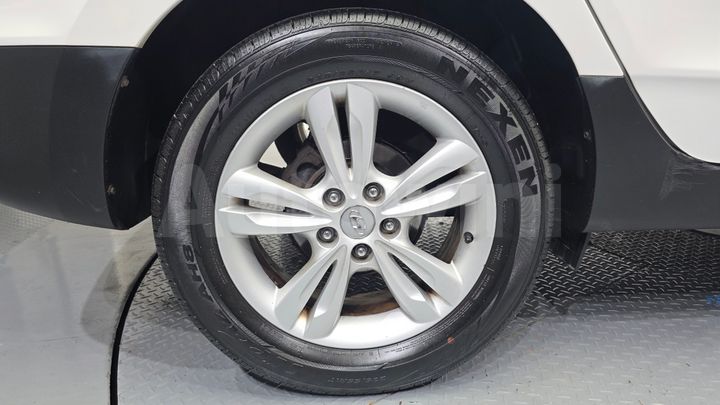 Hyundai Tucson 2013 — 5