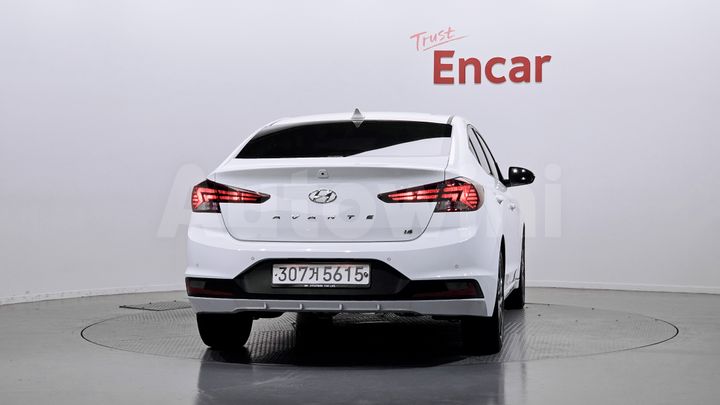 Hyundai Avante 2020 — 4