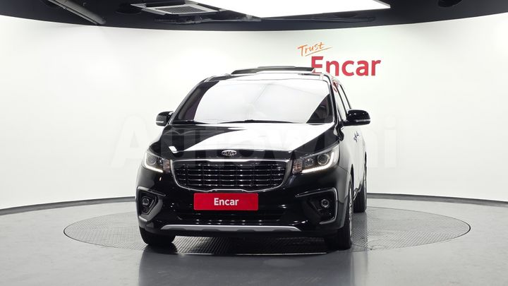 Kia Carnival 2019 — 3