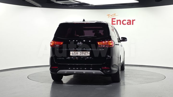 Kia Carnival 2019 — 4