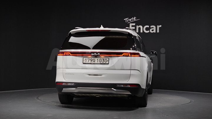 Kia Carnival 2023 — 4