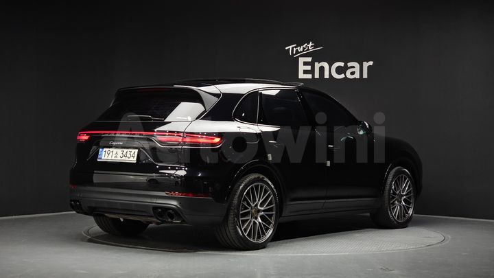 Porsche Cayenne 2022 — 2