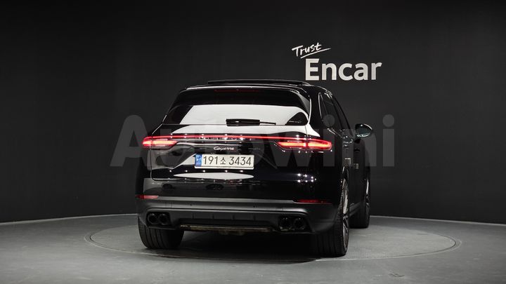 Porsche Cayenne 2022 — 4