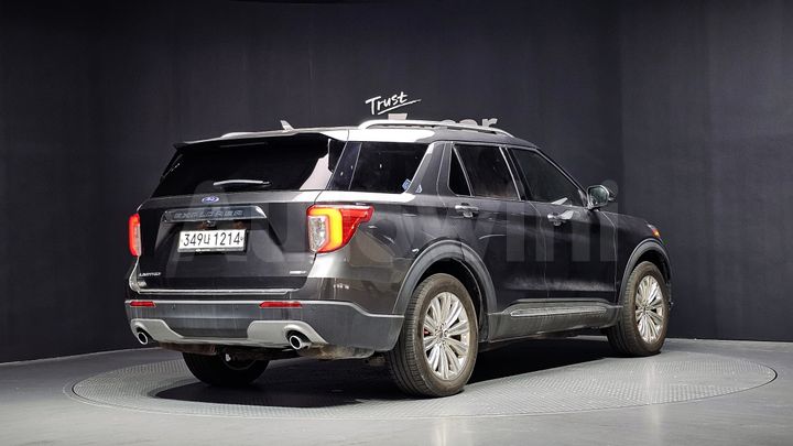 Ford Explorer 2020 — 2