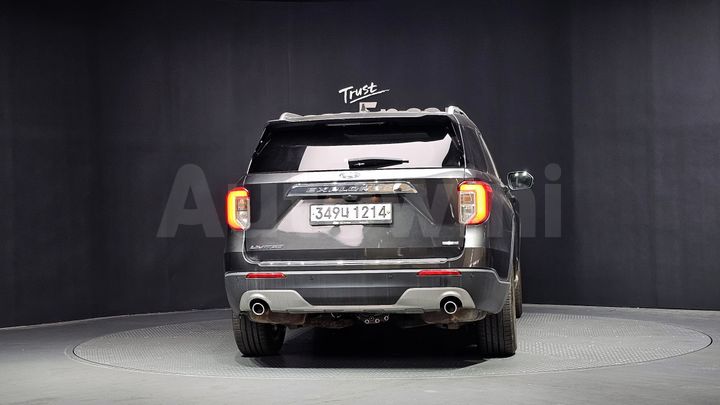 Ford Explorer 2020 — 4