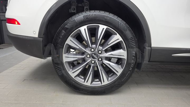 Lincoln Corsair 2021 — 5