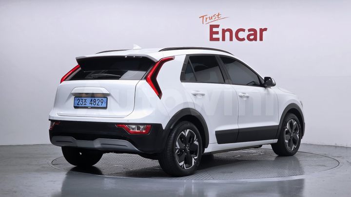 Kia Niro 2023 — 2