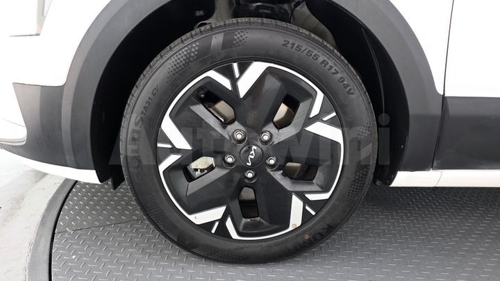 Kia Niro 2023 — 5