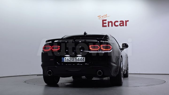 Chevrolet Camaro 2021 — 4