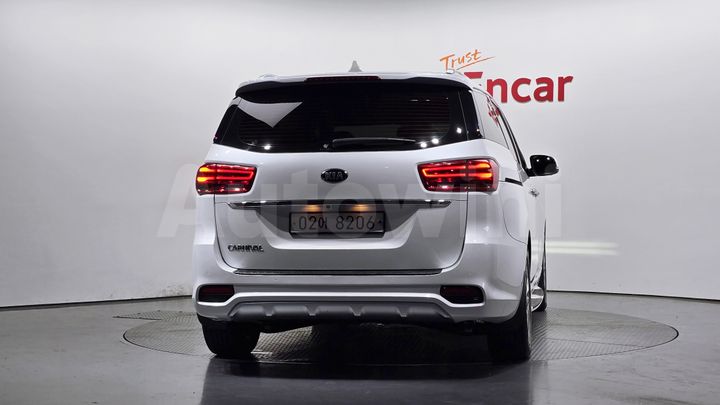 Kia Carnival 2019 — 4
