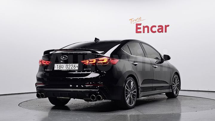 Hyundai Avante 2017 — 2