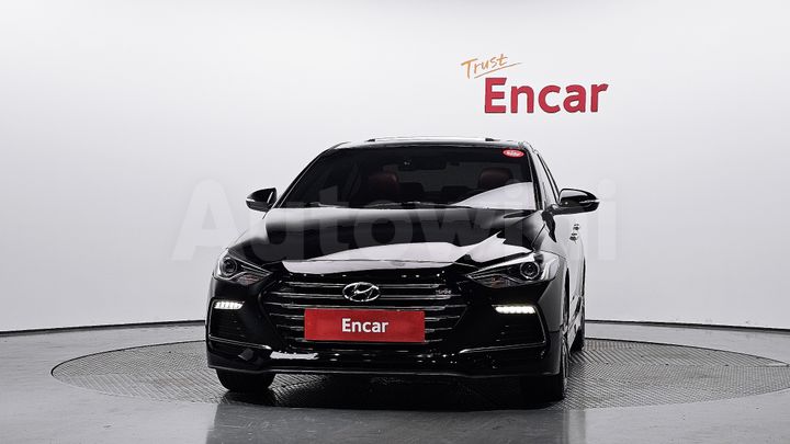 Hyundai Avante 2017 — 3