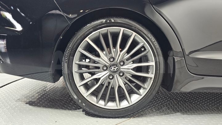 Hyundai Avante 2017 — 5