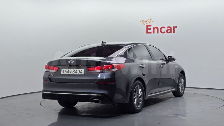 Kia K5 2019 — 2