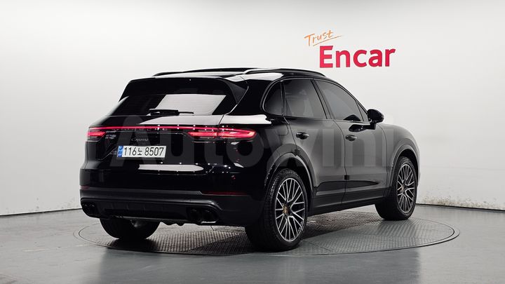 Porsche Cayenne 2020 — 2