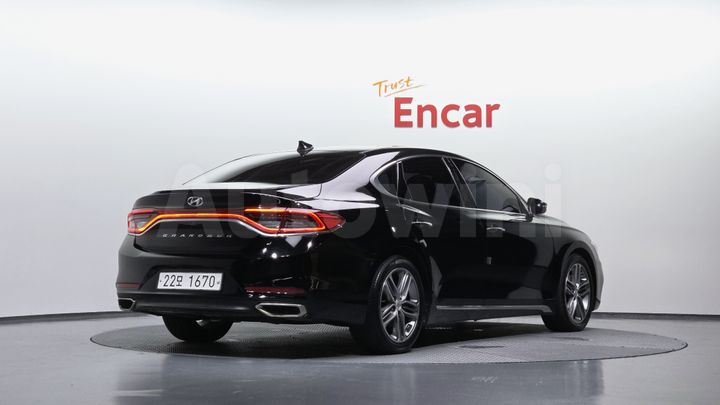 Hyundai Grandeur 2018 — 2