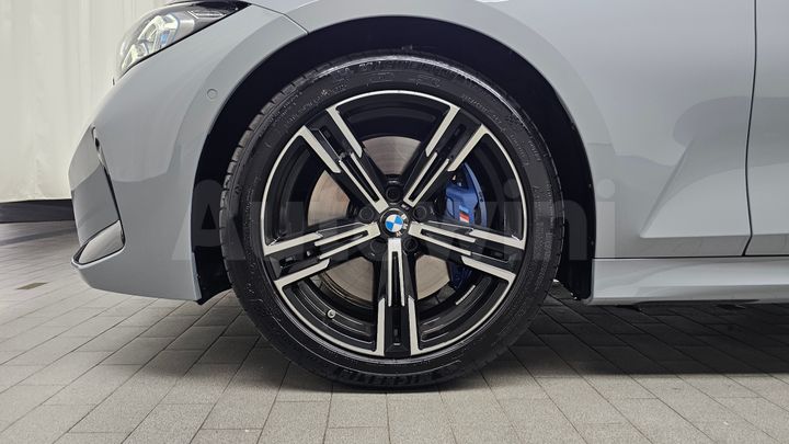 BMW 3 Series 2025 — 5