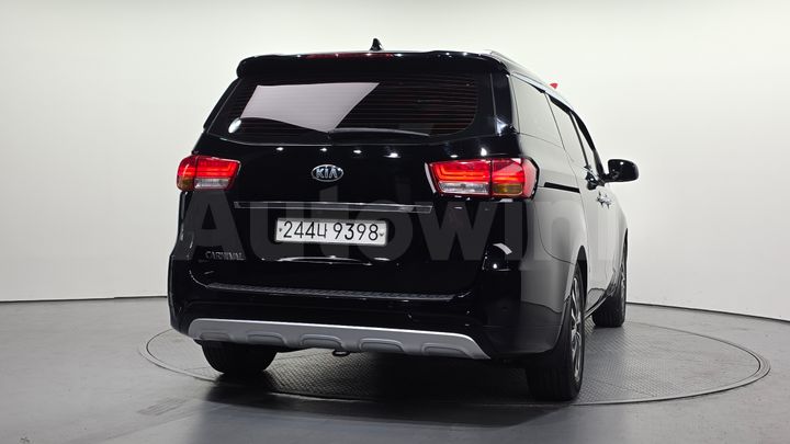 Kia Carnival 2018 — 4