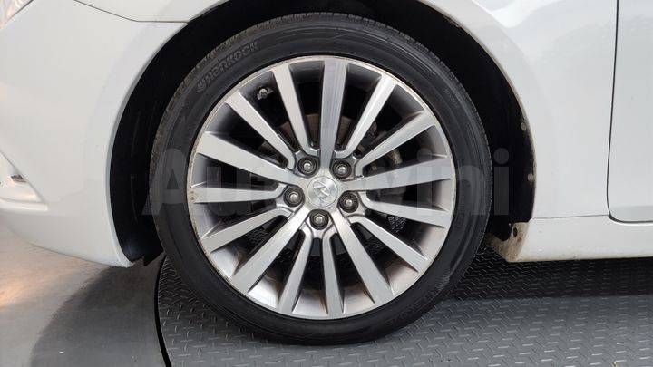 Hyundai Sonata 2012 — 5